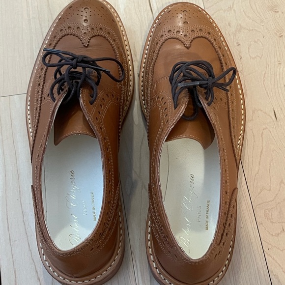 Robert Clergerie brown/tan laced perforated wingtip brogue oxfords - Picture 2 of 2